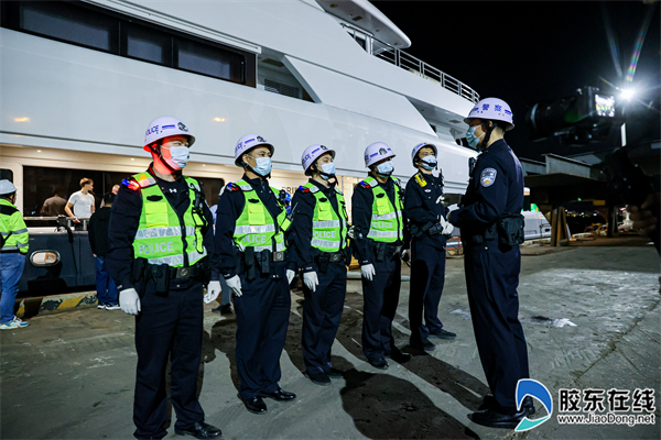 "亚洲Zui大游艇"来港!烟台边检部门高效服务保障快速通关